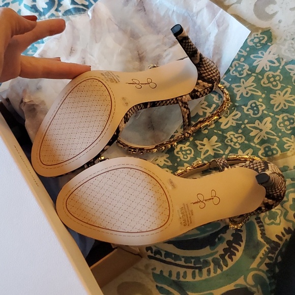 Brand new open toe Jessica Simpson very sexy and very light - Picture 5 of 8